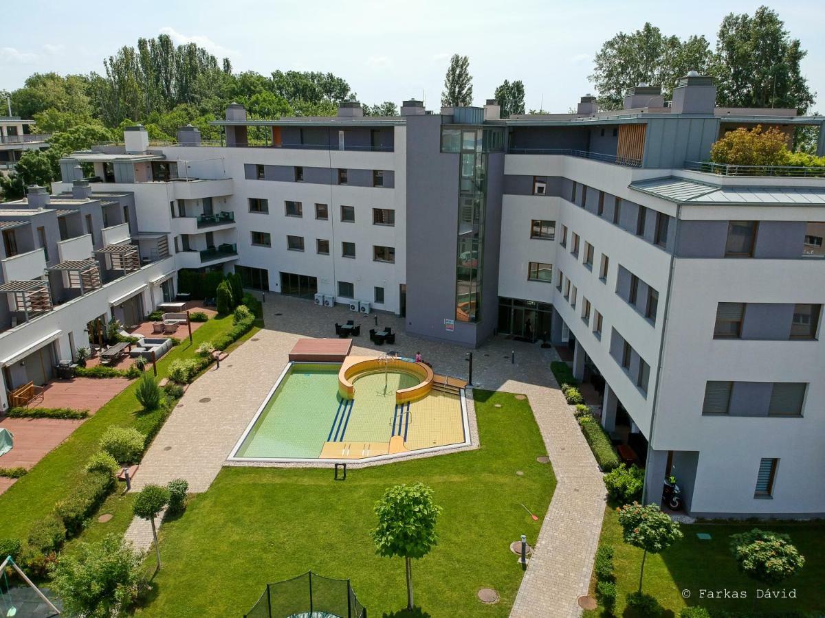 Silver Delux Apartman Balatonfured Ngoại thất bức ảnh