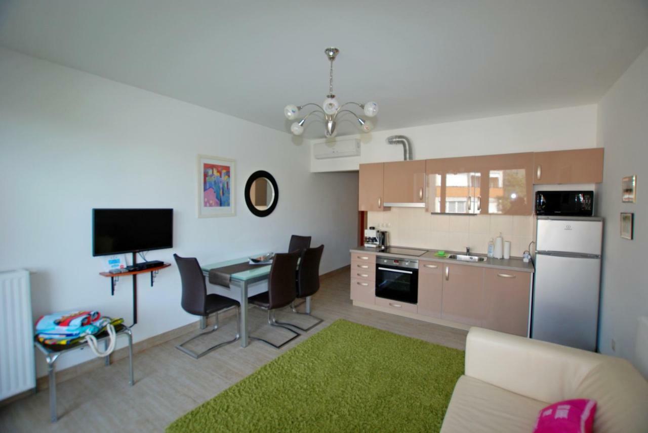 Silver Delux Apartman Balatonfured Ngoại thất bức ảnh
